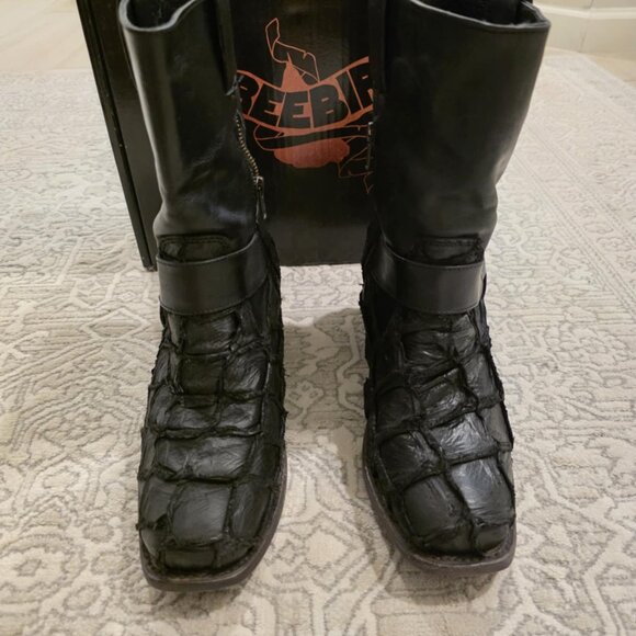 Freebird by Steven Black Ankle Boots - Picture 11 of 11